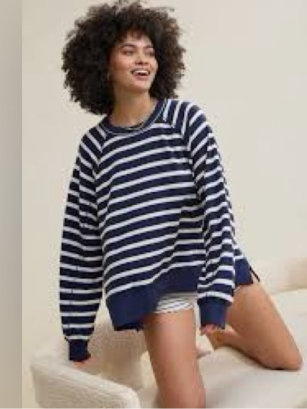 aerie Navy and White East West Crew Sweatshirt Striped Crewneck Pullover Size L